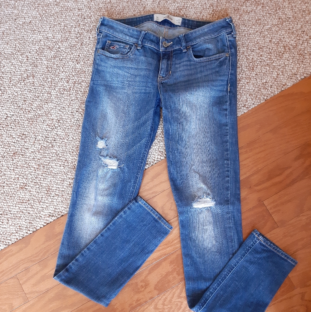 Hollister Distressed Jeans size 5 Long - Picture 3 of 16